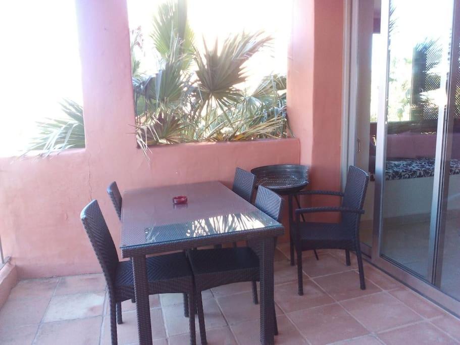 Villa Luxurious Townhouse With Sea Views Manilva Esterno foto