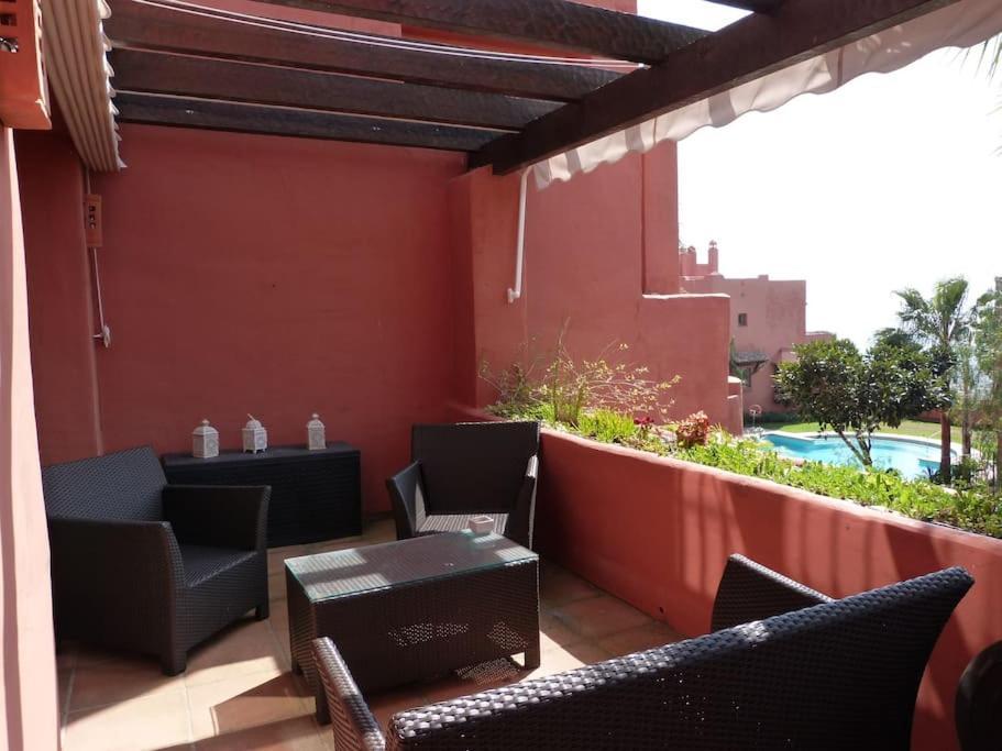 Villa Luxurious Townhouse With Sea Views Manilva Esterno foto