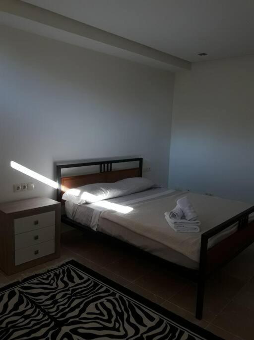 Villa Luxurious Townhouse With Sea Views Manilva Esterno foto