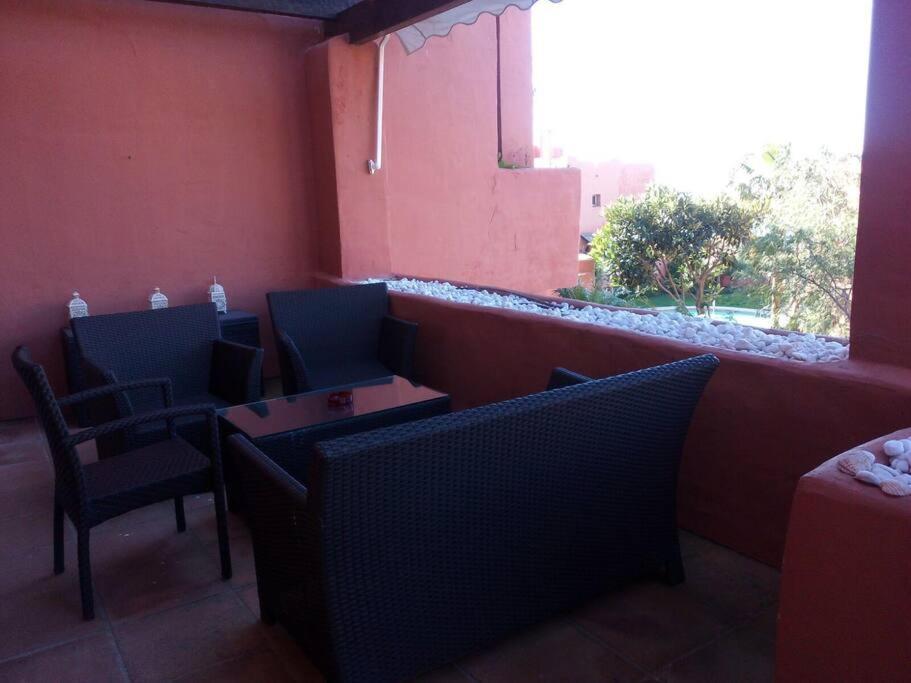 Villa Luxurious Townhouse With Sea Views Manilva Esterno foto
